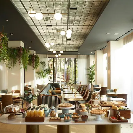 Say Hotel Atena